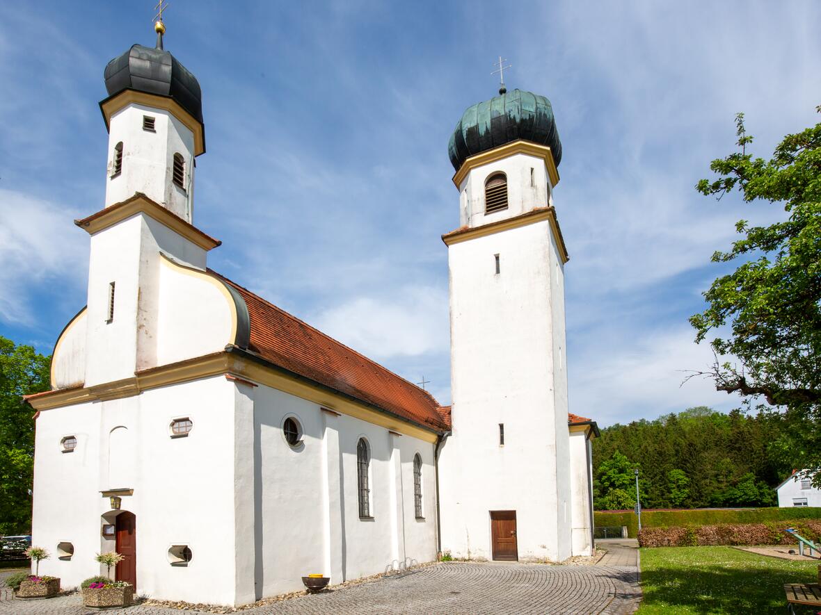 Filialkirche St. Leonhard Baumgarten