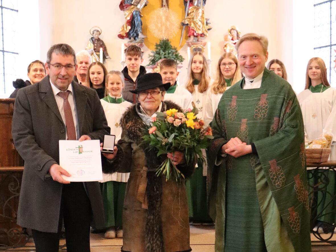 Mesnerjubiläum Frau Spring